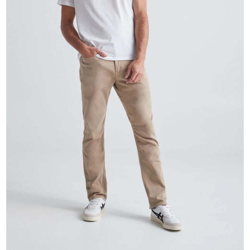 Du/er No Sweat Pants Men's 32 x 32 Khaki‎ Relaxed Tapered Fit Chino Stretch Flex